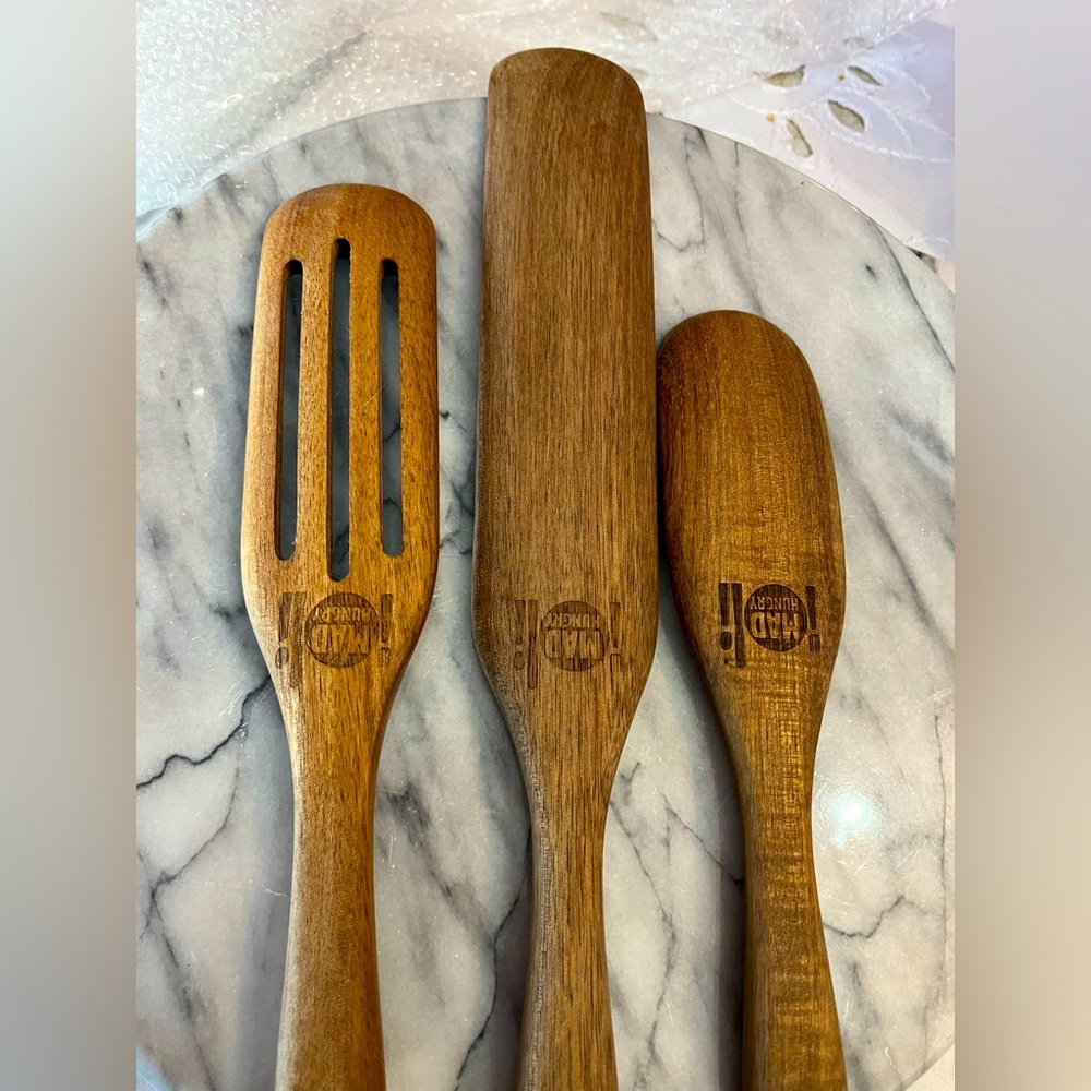 Mad Hungry 3-Pc Pakka Wood Spurtle Set brown teak wood, new no tags.